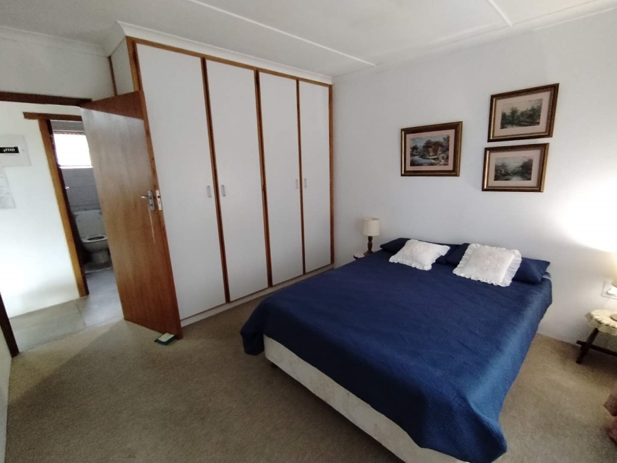 To Let 3 Bedroom Property for Rent in Stilbaai Wes Western Cape